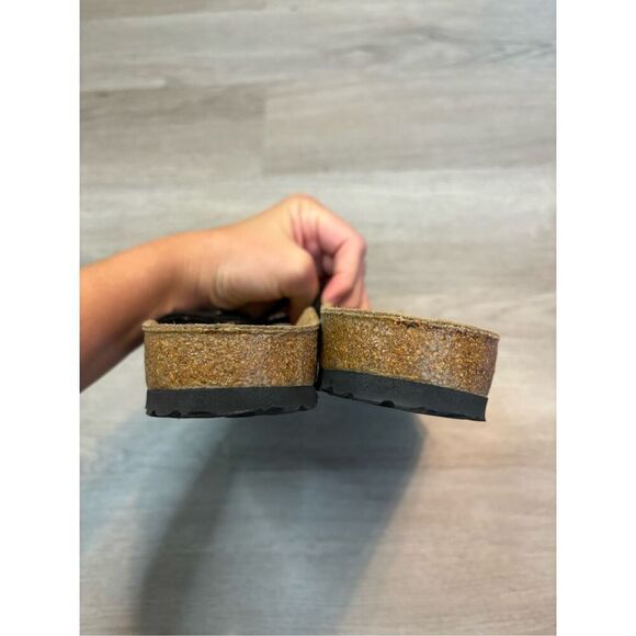 Birkenstock Patent Leather Sandals Sz 37/6 - Picture 4 of 5